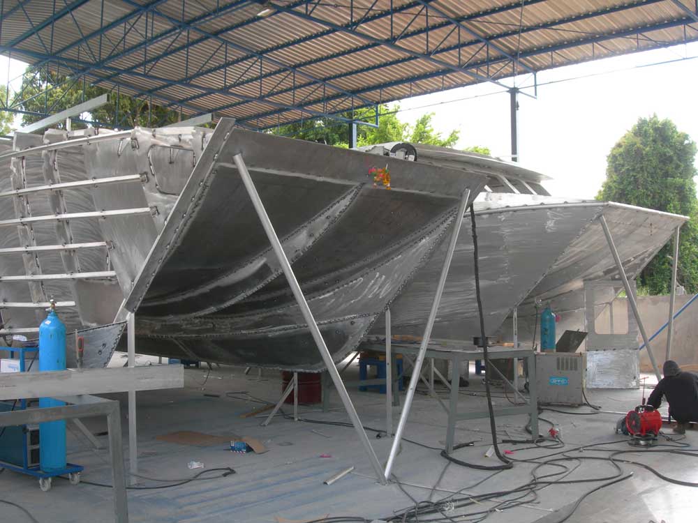 alloy boats