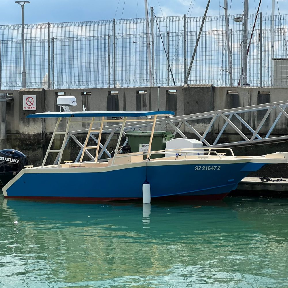 aluminum sport fishing boat